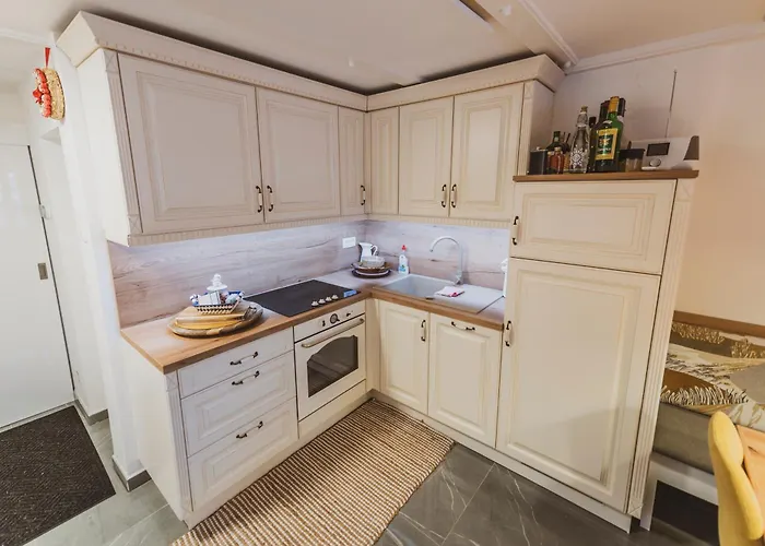 Zarja - Trije Kralji * Zgornja Loznica